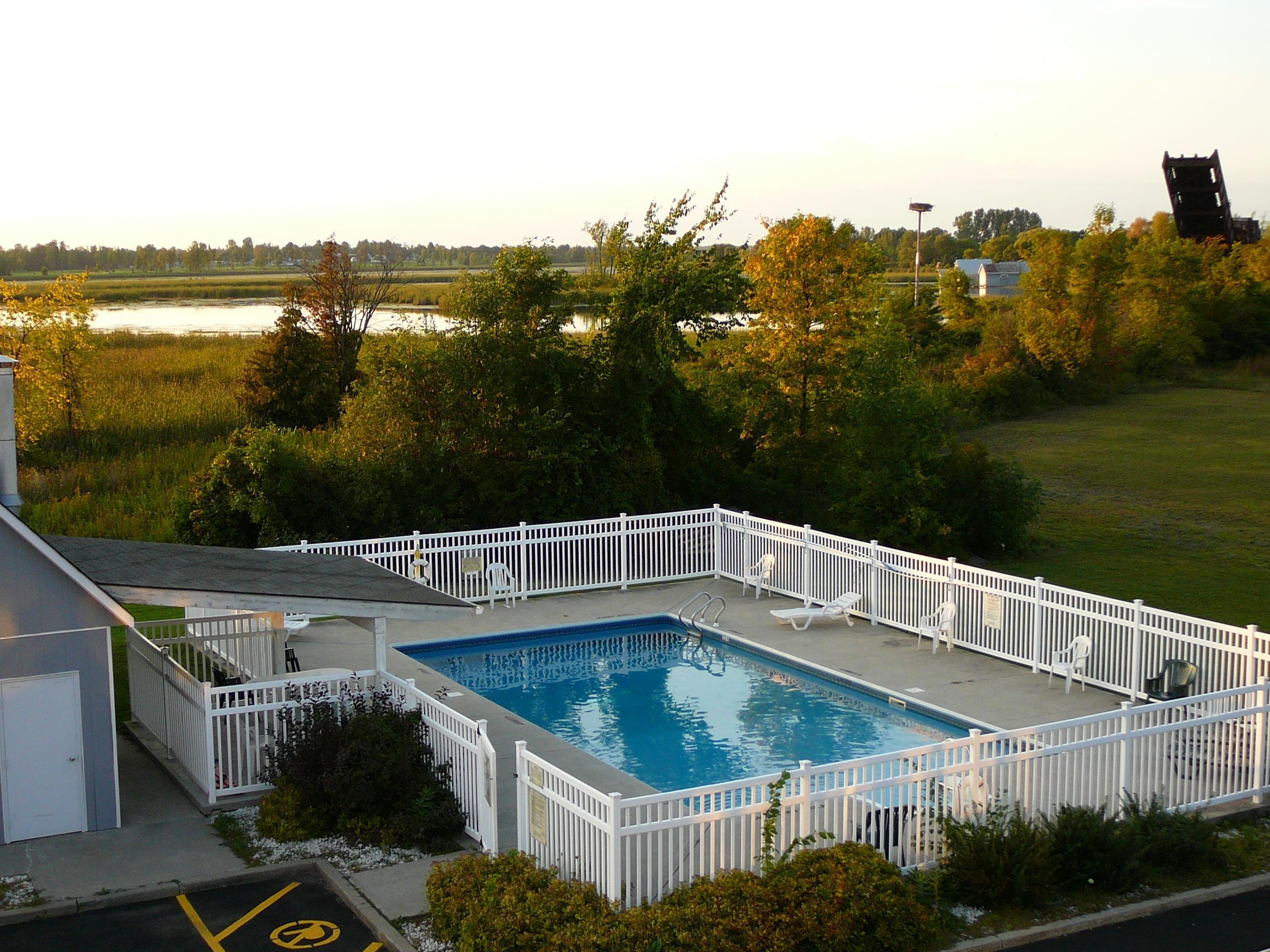 Best Western Smiths Falls Hotel Esterno foto