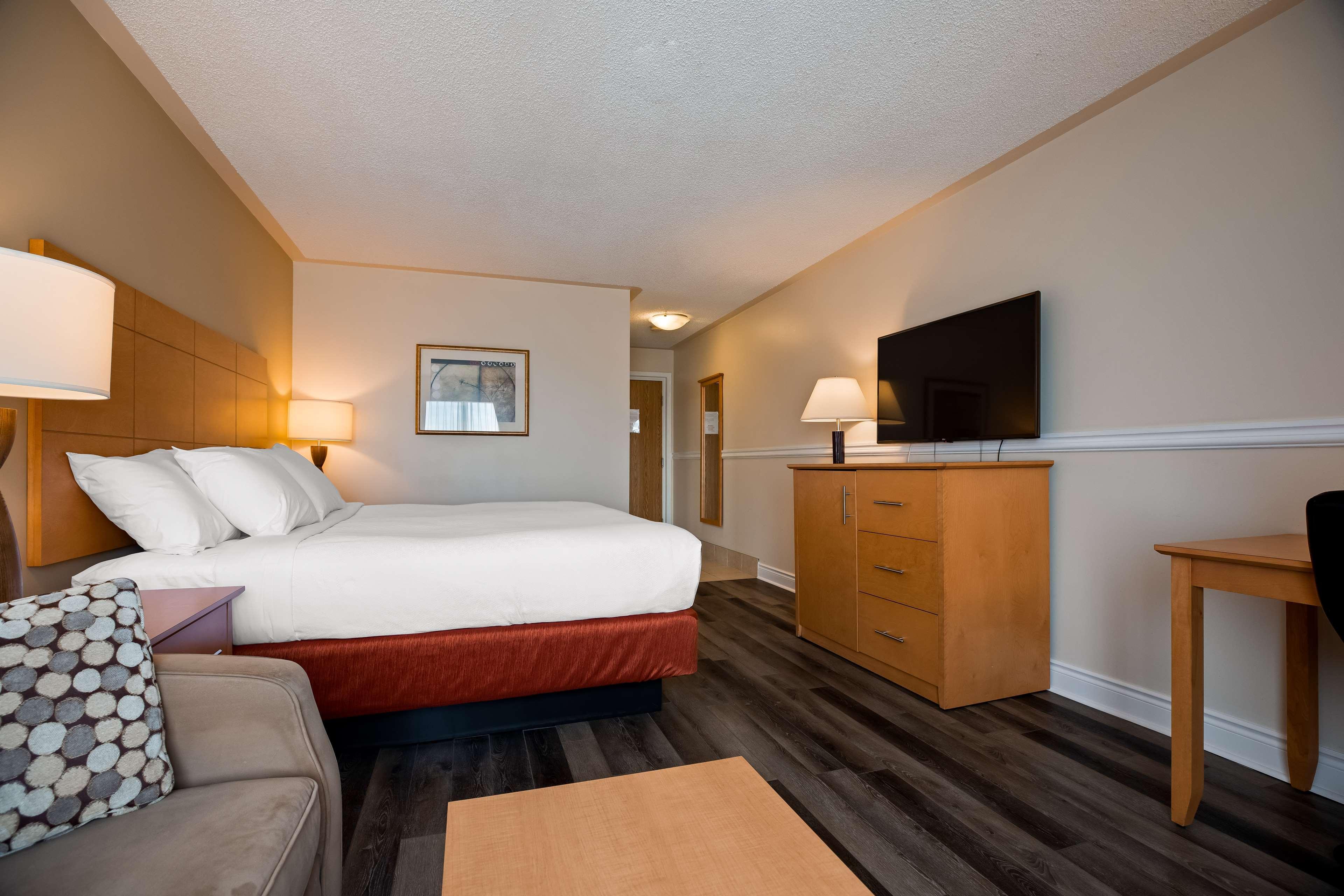 Best Western Smiths Falls Hotel Esterno foto