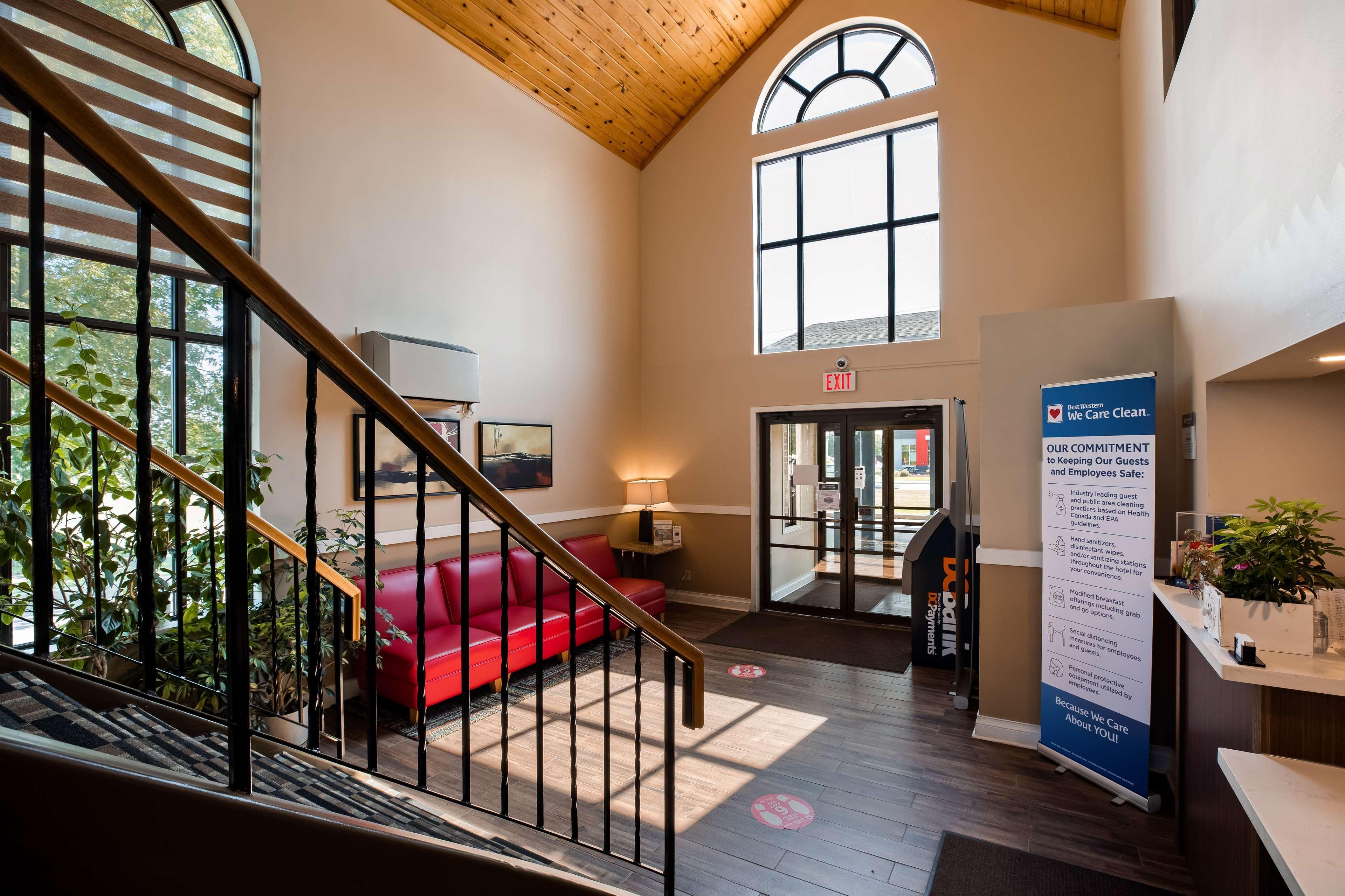 Best Western Smiths Falls Hotel Esterno foto